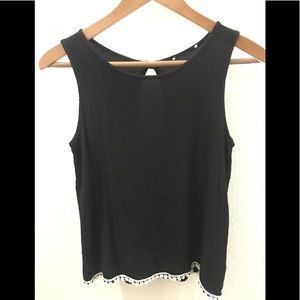 Black sleeveless top